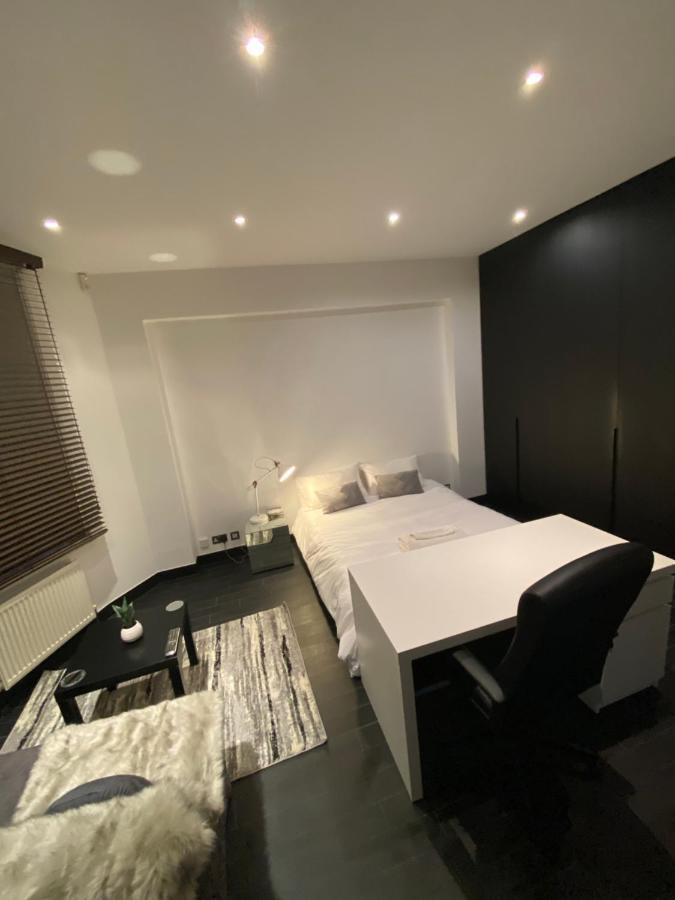 شقة Beautiful Modern Studio In High Street Kensington لندن المظهر الخارجي الصورة