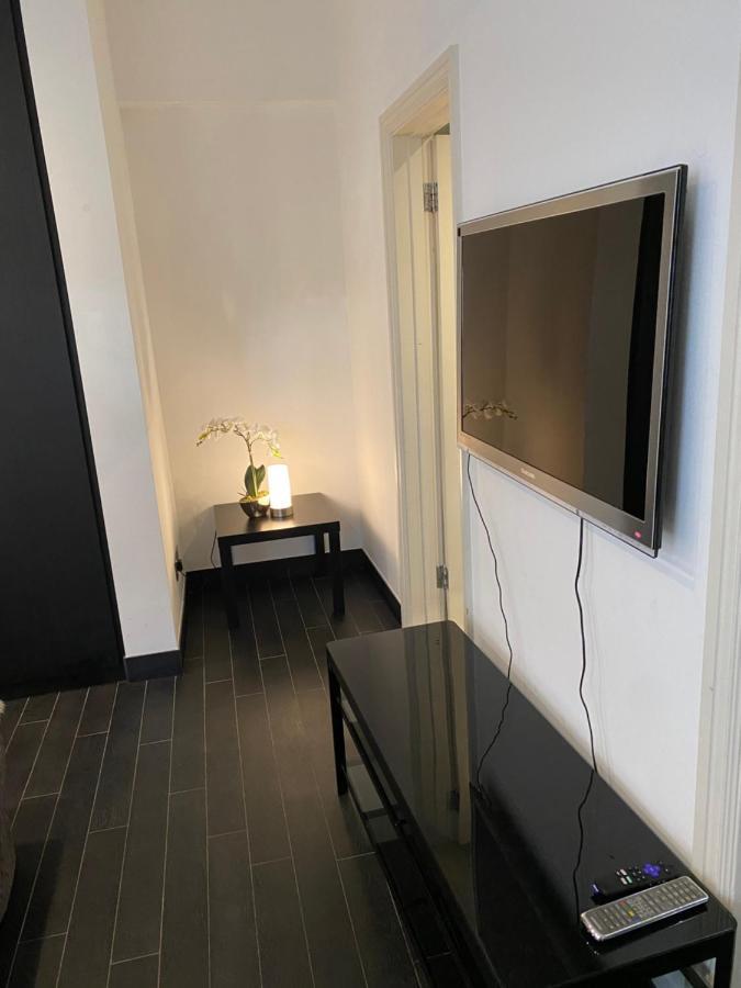 شقة Beautiful Modern Studio In High Street Kensington لندن المظهر الخارجي الصورة